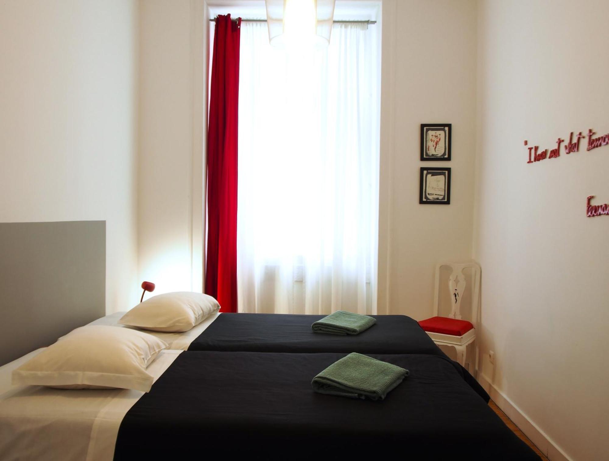 Living Lounge Hostel Lissabon Exterior foto